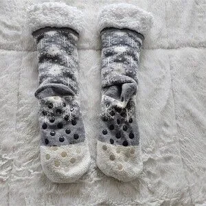 Kids Polar Bear Fleece Lined Socks Grey And White No-slip Bottoms