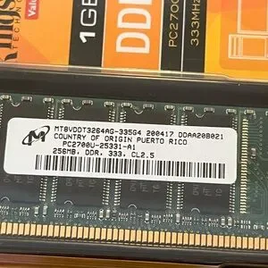 Kingston 1GB DDR Desktop RAM - Black