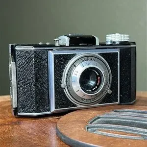 KODAK Bantam 4.5 - Walter Teague Design