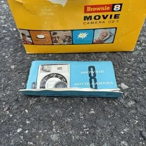 Kodak Brownie 8 No. 142 Movie Camera F/2.7 8mm Original Box & Manual Working