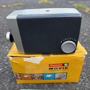 Kodak Brownie 8 No. 142 Movie Camera F/2.7 8mm Original Box & Manual Working