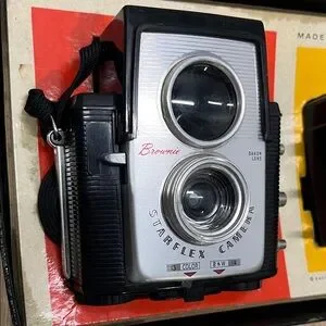 Kodak Brownie Vintage Starflex Black And Silver Camera Set