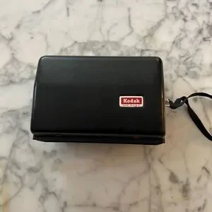 Kodak Instamatic 104 Camera W/hard case