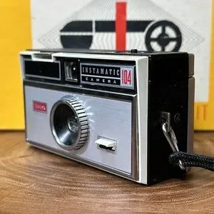 KODAK Instamatic 104/Outfit With Box