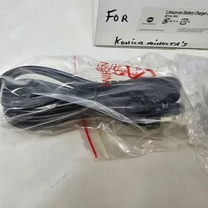 KONICA MINOLTA BC-800 BATTERY CHARGER DIMAGE DIGITAL CAMERA X SERIES NP-700 NEW