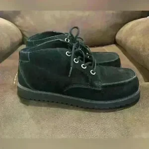 Koolaburra by UGG Asaiah Chukka Boot Men's 9 - Like New