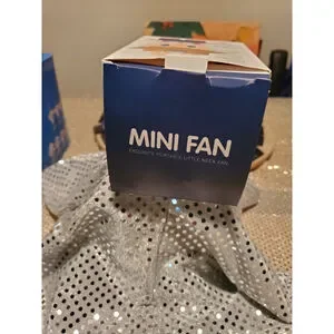 Labubu Fall In Wild Neck Mini Fan