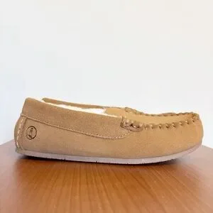 Lands' End Kids Tan Moccasins - youth size 3
