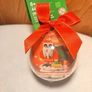 LEGO Christmas Ornament Santa 854037 Holiday Build Set 215 Pcs New Sealed