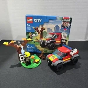 LEGO City 60393 Fire Truck Rescue – Cat Rescue