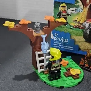 LEGO City 60393 Fire Truck Rescue – Cat Rescue