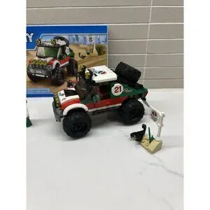 LEGO City Great Vehicles 4 X 4 Off Roader Kit (176 Piece)