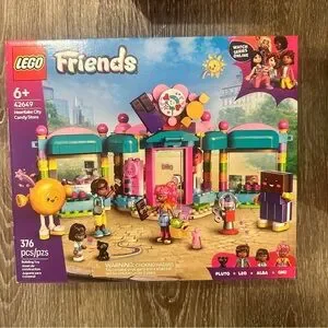 LEGO Friends Building Set Of 4 Girls LEGO