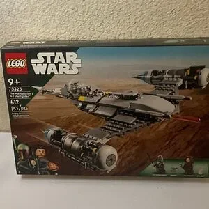LEGO Star Wars Mandalorian Starfighter - Gray and Black