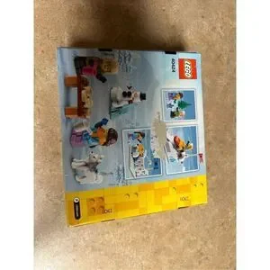 Lego Winter snowball Fight
