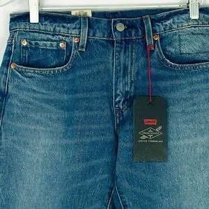 Levi's 502 Taper Distressed Jeans 31x32 NEW Justin Timberlake Fresh Leaves