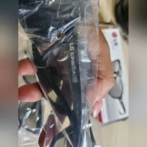 LG Cinema 3D Glasses - Black AG-F310 2 Pair