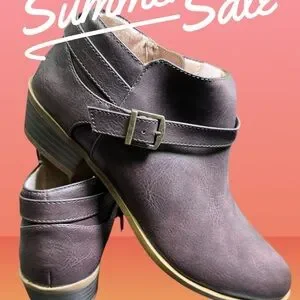 Life Stride Dark Brown Ankle Booties