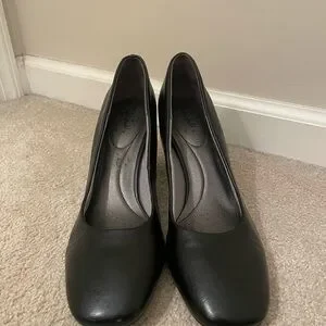 LifeStride Soft System Black Heels Size 10