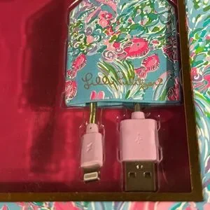 Lily Pulitzer Charging Tag - Never Gave Zero Battery And No Charger Again