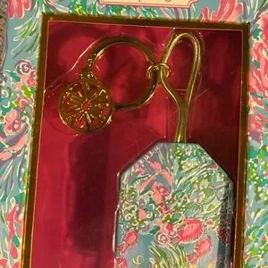 Lily Pulitzer Charging Tag - Never Gave Zero Battery And No Charger Again