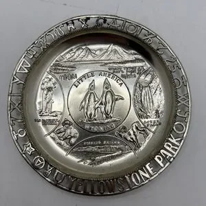 LITTLE AMERICA‎ Wyoming Metal Cigarette Ashtray Yellowstone