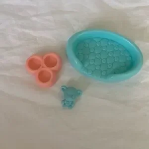 Littlest Pet Shop Accessoires Cat Bed With Toy And Bowls