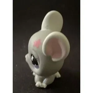 Littlest Pet Shop LPS #495 Grey Chinchilla Girl With Pink Flower