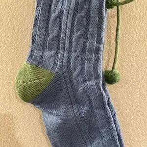 LL Bean Maine Winter Socks Womens Sz L-XL Acrylic/Wool-Blend Blue Pom Pom