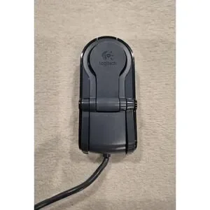 LOGITECH QuickCam USB WebCam Camera V-UJ15 For Notebooks 4.F5 W/ Case