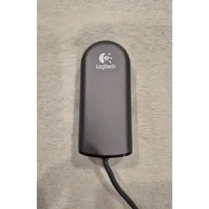 LOGITECH QuickCam USB WebCam Camera V-UJ15 For Notebooks 4.F5 W/ Case