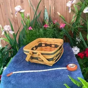 Longaberger Double hinged Handle Vintage Christmas basket W/o liner