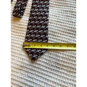 Loony Tunes Warner Brothers Surfing Tasmanian Devil Neck Tie