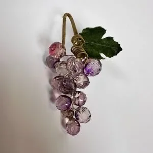 Lot Of 11 VTG Faceted Beaded Acrylic Plastic Grape Clusters Purple Leaves 4 In