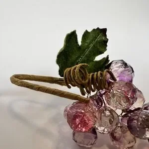 Lot Of 11 VTG Faceted Beaded Acrylic Plastic Grape Clusters Purple Leaves 4 In