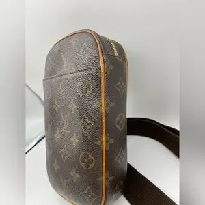 Louis Vuitton Gange Monogram Body Bag/Bum Bag And Belt Bag