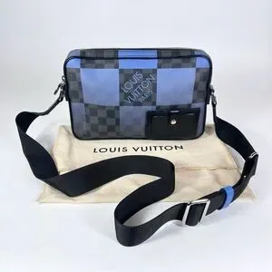 Louis Vuitton Ombré Giant Damier Alpha Messenger Bag