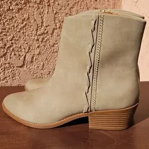 Lucky Brand Fakelle Ankle Boots 9 Lucky Brand Fakelle Ankle Boots 9