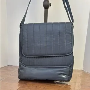 Lug grey Messenger Bag with Modern Design and Water-Resistant Fabric