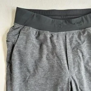 Lululemon THE Shorts 11" Unlined Heathered Gray Mens Size SMALL