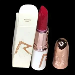Mac Riri Pleasurebomb Lipstick LE