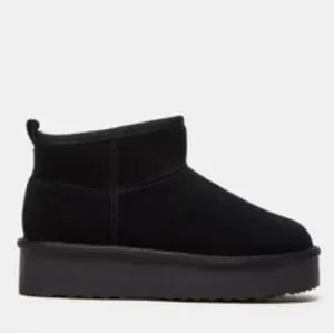 Madden Girl Bondi Black Cozy Faux Fur Suede Platform Boots 8.5