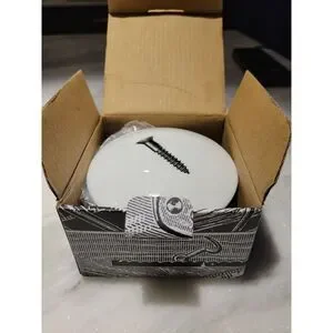 Magpie Curios Trinket Box. Screw Picture On The Lid