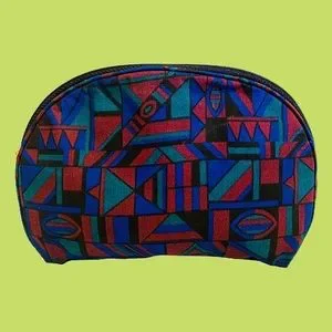 MAKE UP HAIR ACCESSORIES TOILETRIES BAG NWT