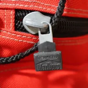 Marlboro Vintage Red Black Large Duffel Bag Drawstring Shoulder Strap Pocket
