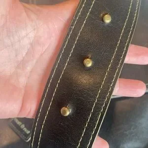 Matt & Nat Vegan Leather Messenger Bag Sustainable And Cruelty-Free