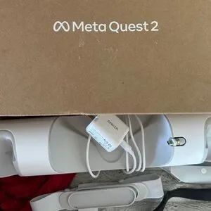 Meta Quest 2 VR Headset W/Controllers & Accessories