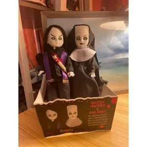 Mezco Living Dead Dolls Sinister Minister & Bad Habit Spencers Exclusive 2000