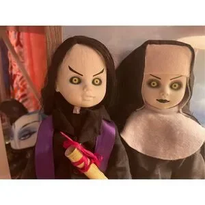 Mezco Living Dead Dolls Sinister Minister & Bad Habit Spencers Exclusive 2000