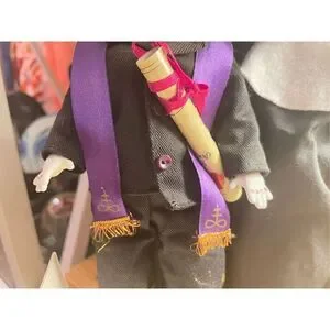Mezco Living Dead Dolls Sinister Minister & Bad Habit Spencers Exclusive 2000